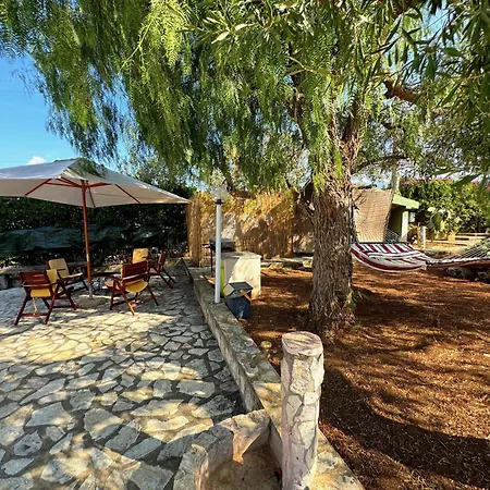 Giada Villa Carini
