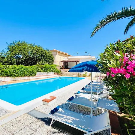 فيلة Giada كاريني